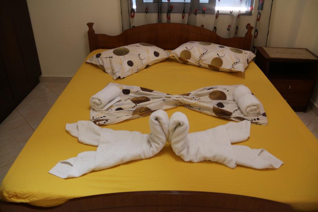 Tarace Sea View Apartment Sarandë Eksteriør billede
